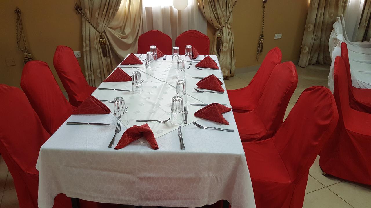 Ridar Hotel Seeta Extérieur photo